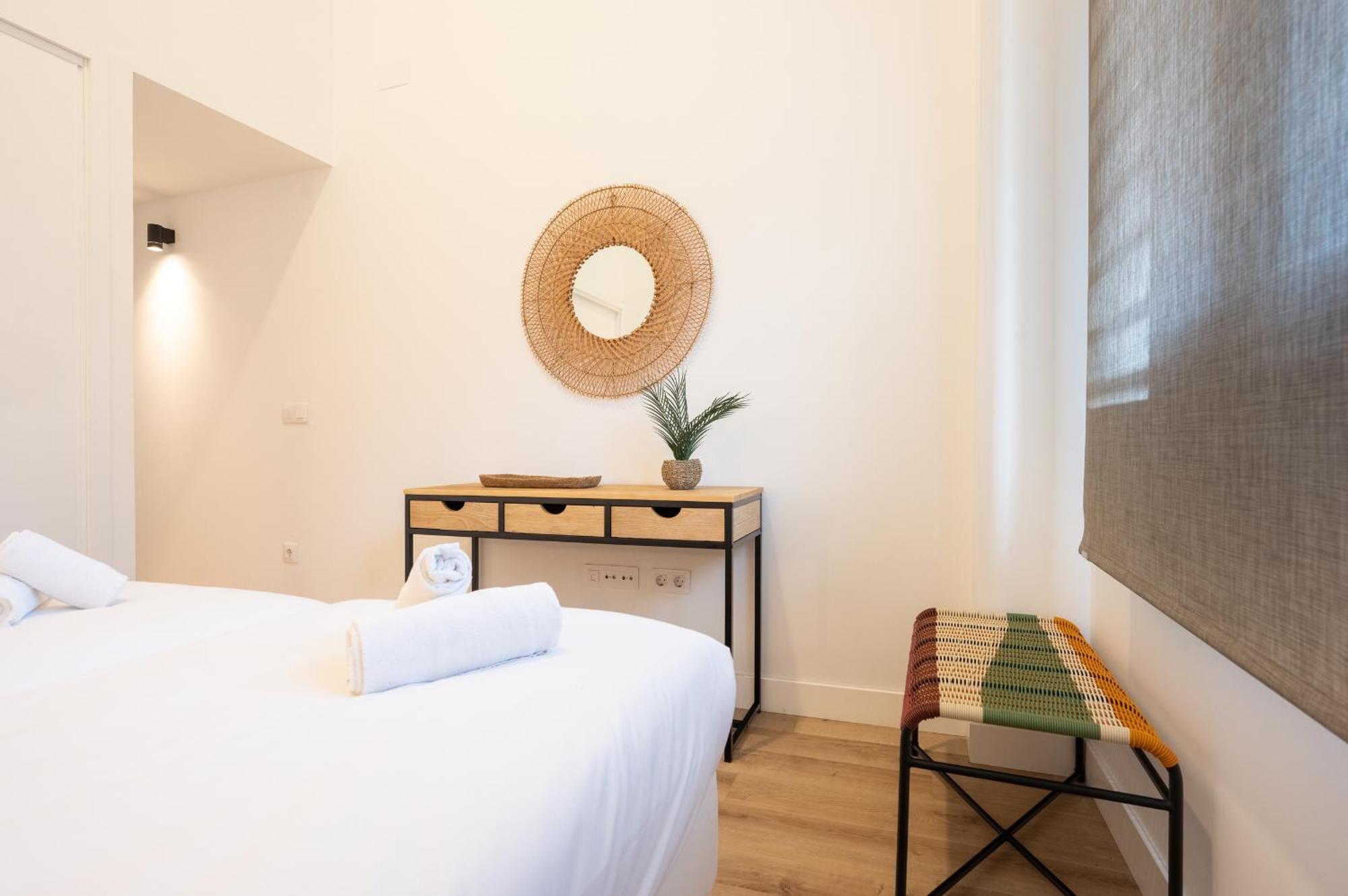 Modern Duplex 2B 2Bath Historic Centre Apartment เซบีญา ภายนอก รูปภาพ