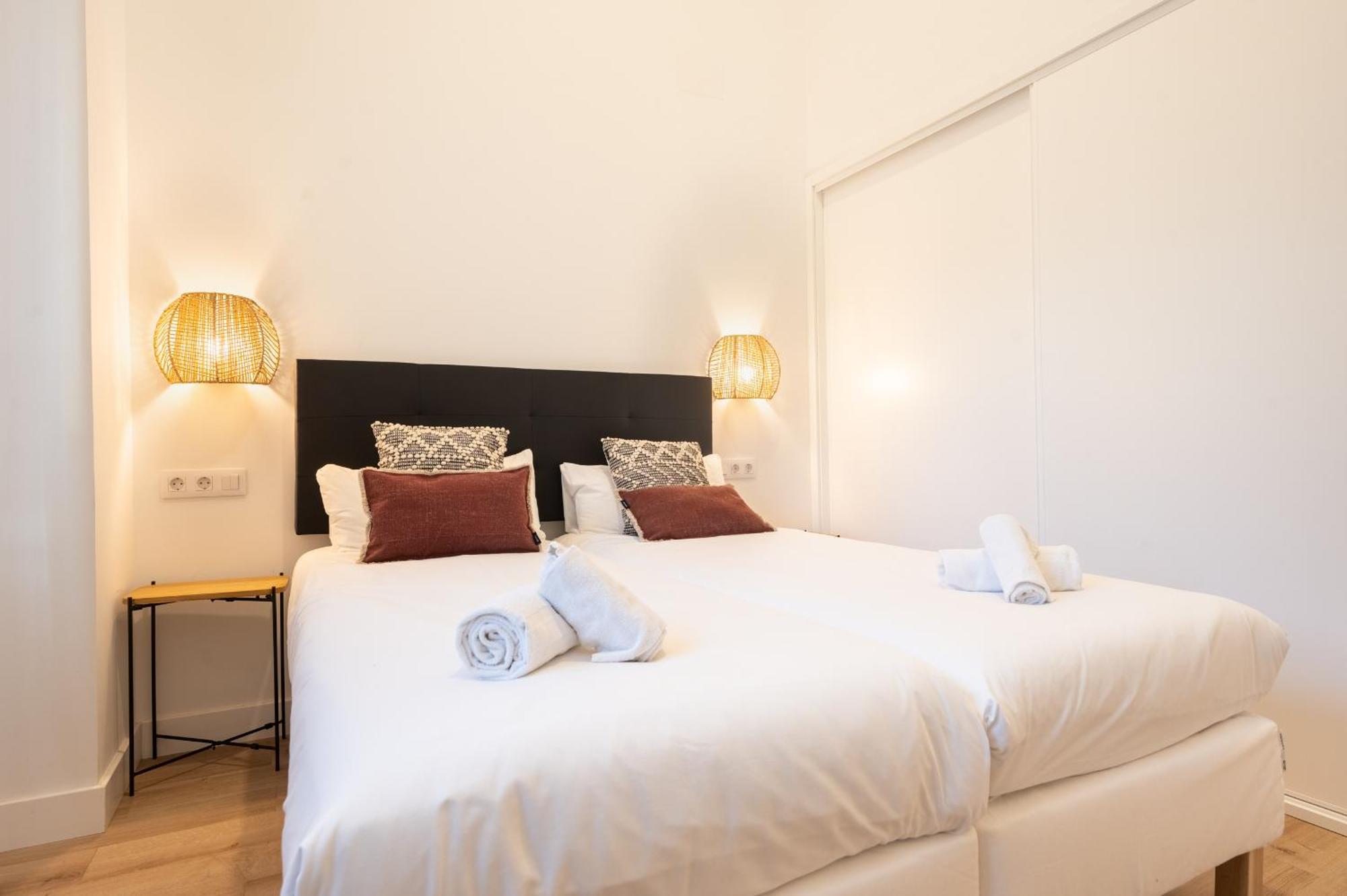 Modern Duplex 2B 2Bath Historic Centre Apartment เซบีญา ภายนอก รูปภาพ